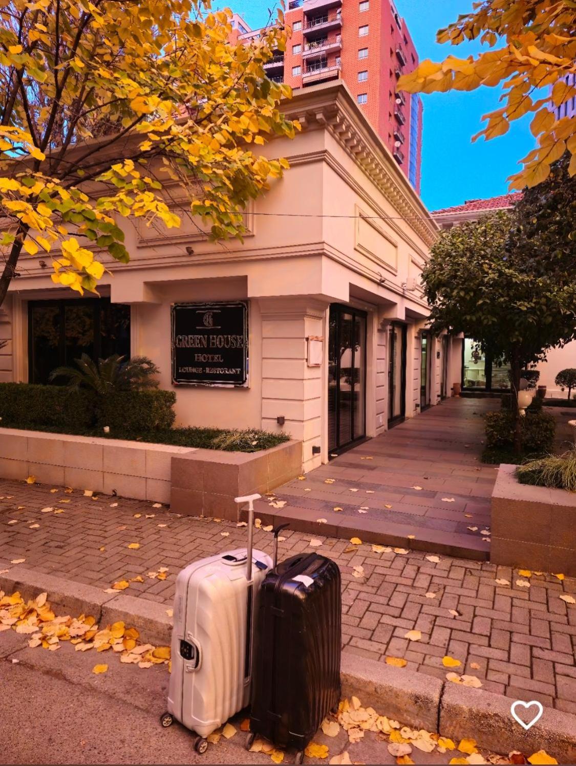 Green House Hotel & Restaurant Тирана Екстериор снимка