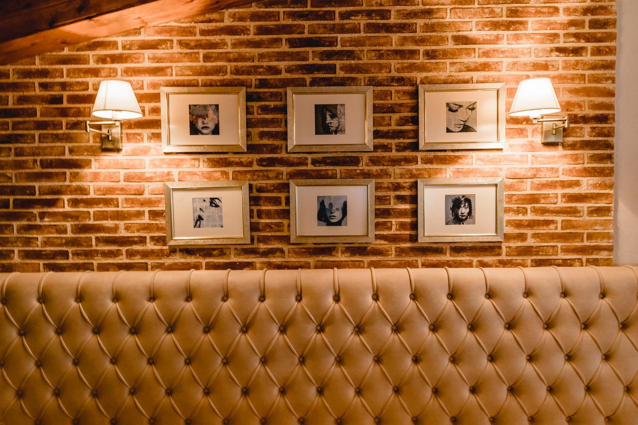 Green House Hotel & Restaurant Тирана Екстериор снимка