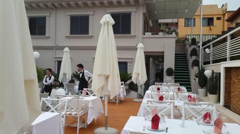Green House Hotel & Restaurant Тирана Екстериор снимка